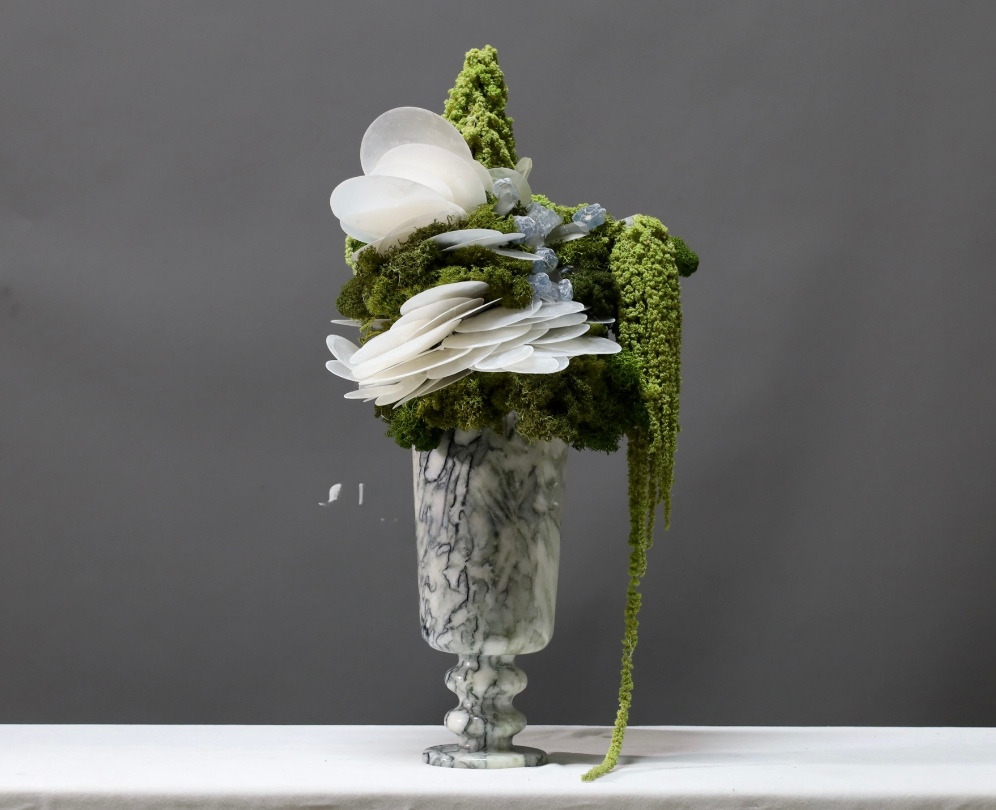 米白色 · 仿真花艺,23 × 18 × 42 cm