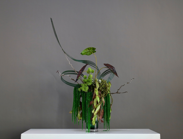 绿色 · 仿真花艺，63 × 38 × 87 cm