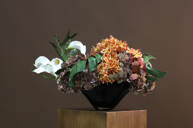 棕橘香槟黄色 · 仿真花艺,68 × 36 × 45 cm
