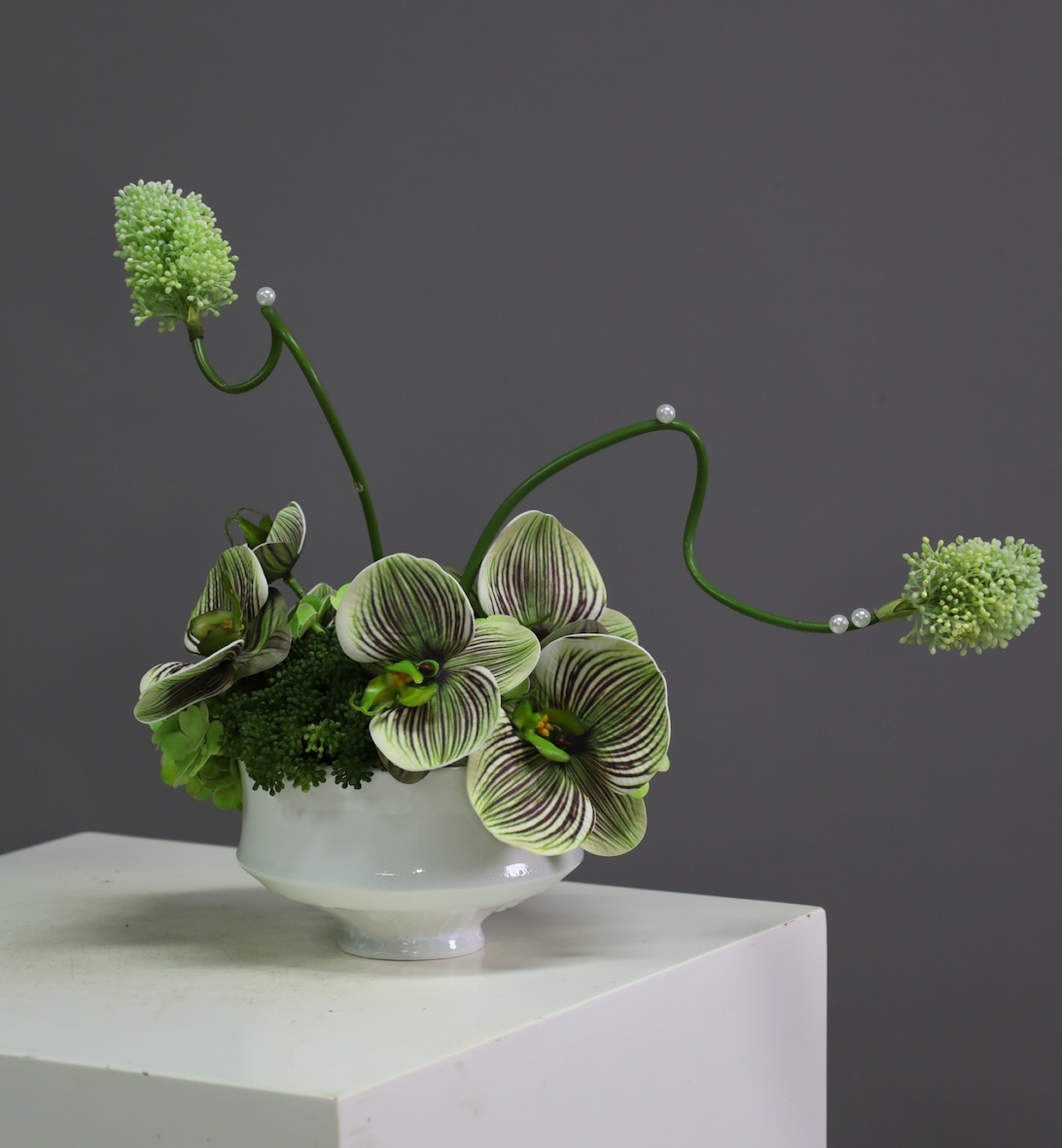 绿色 · 仿真花艺，40 × 20 × 32 cm