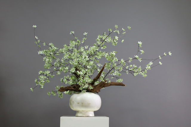 绿色 · 仿真花艺，118 × 65 × 90 cm