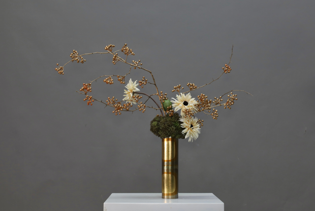 棕橘黄 · 仿真花艺,70 × 20 × 55 cm