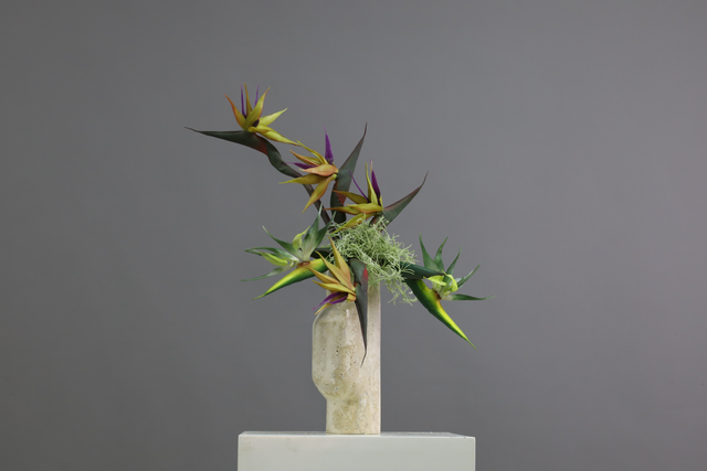 棕橘黄 · 仿真花艺,55 × 35 × 67 cm