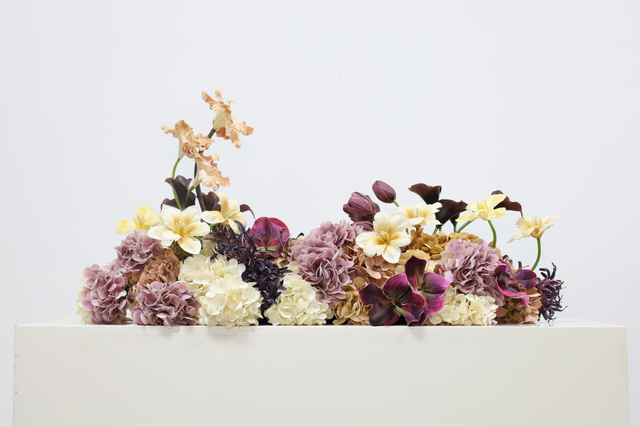 粉紫色 · 仿真花艺,84 × 30 × 42 cm