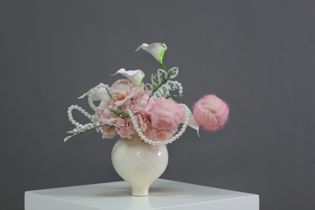 粉紫色 · 仿真花艺,38 × 29 × 37 cm