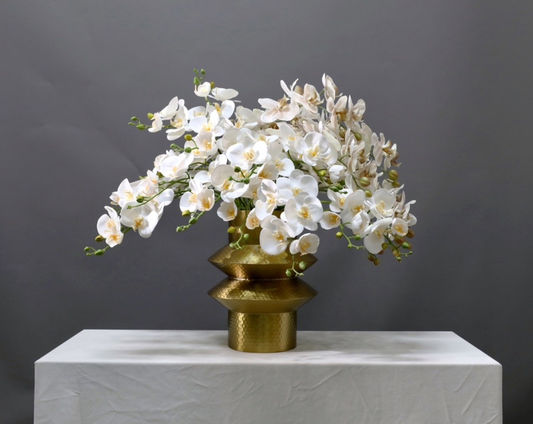 米白色 · 仿真花艺,80 × 70 × 68 cm