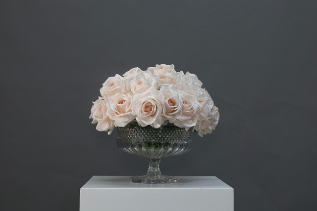 粉紫色 · 仿真花艺,38 × 38 × 36 cm