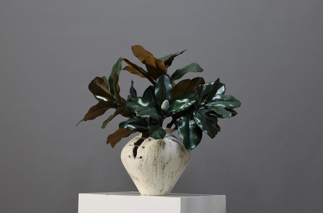 棕橘黄 · 仿真花艺，60 × 40 × 56 cm