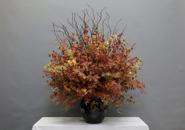 大堂花 · 仿真花艺,96 × 94 × 110 cm