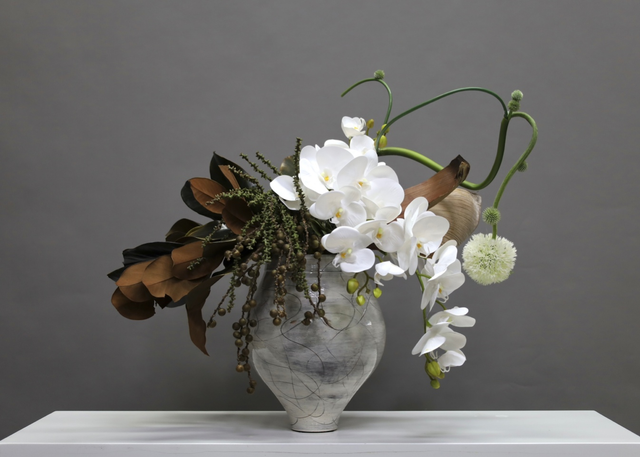 米白色 · 仿真花艺,66 × 40 × 62 cm