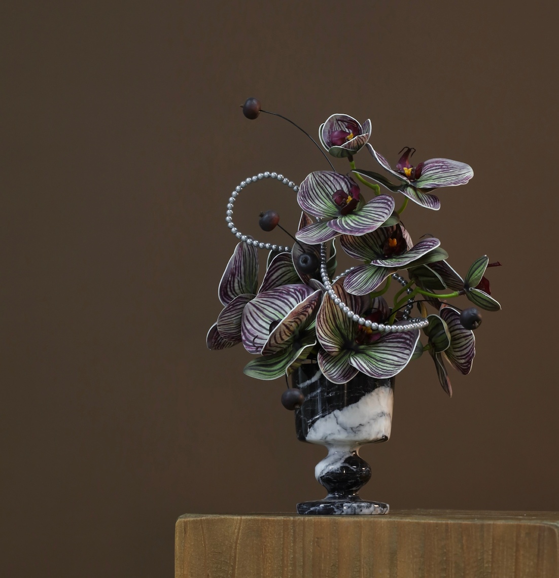 粉紫色 · 仿真花艺,23 × 18 × 35 cm