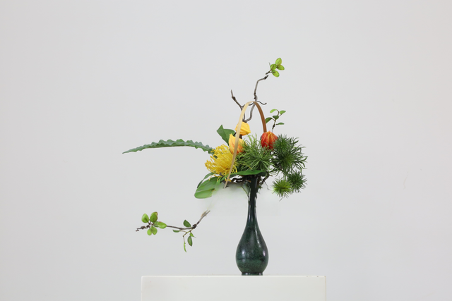绿色 · 仿真花艺，43 × 45 × 56 cm