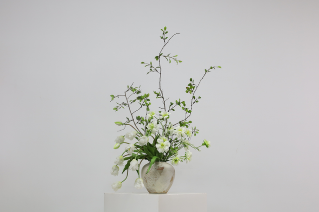 绿色 · 仿真花艺，55 × 34 × 88 cm