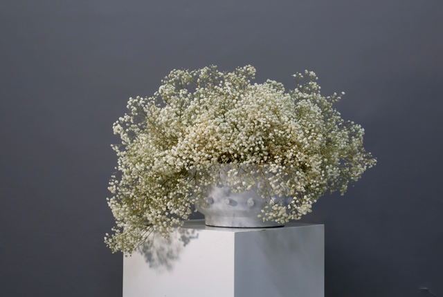 米白色 · 仿真花艺,72 × 55 × 43 cm