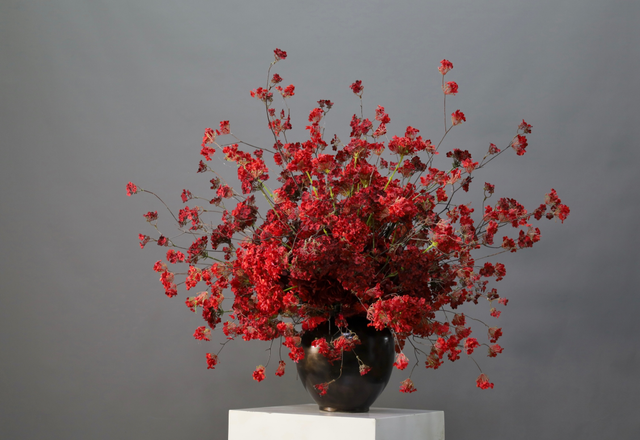 大堂花 · 仿真花艺,110 × 88 × 85 cm