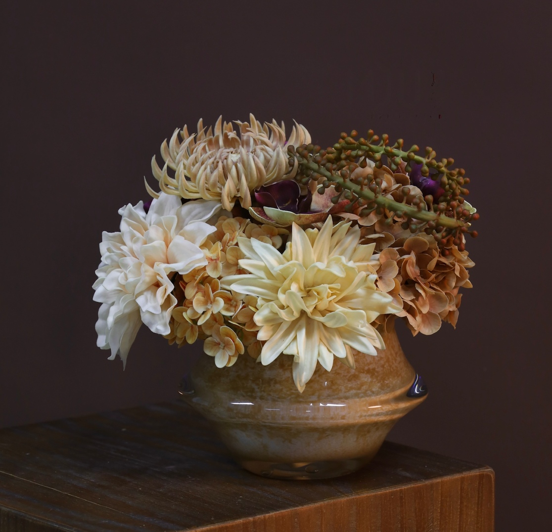 棕橘香槟黄色 · 仿真花艺，27 × 23 × 26 cm