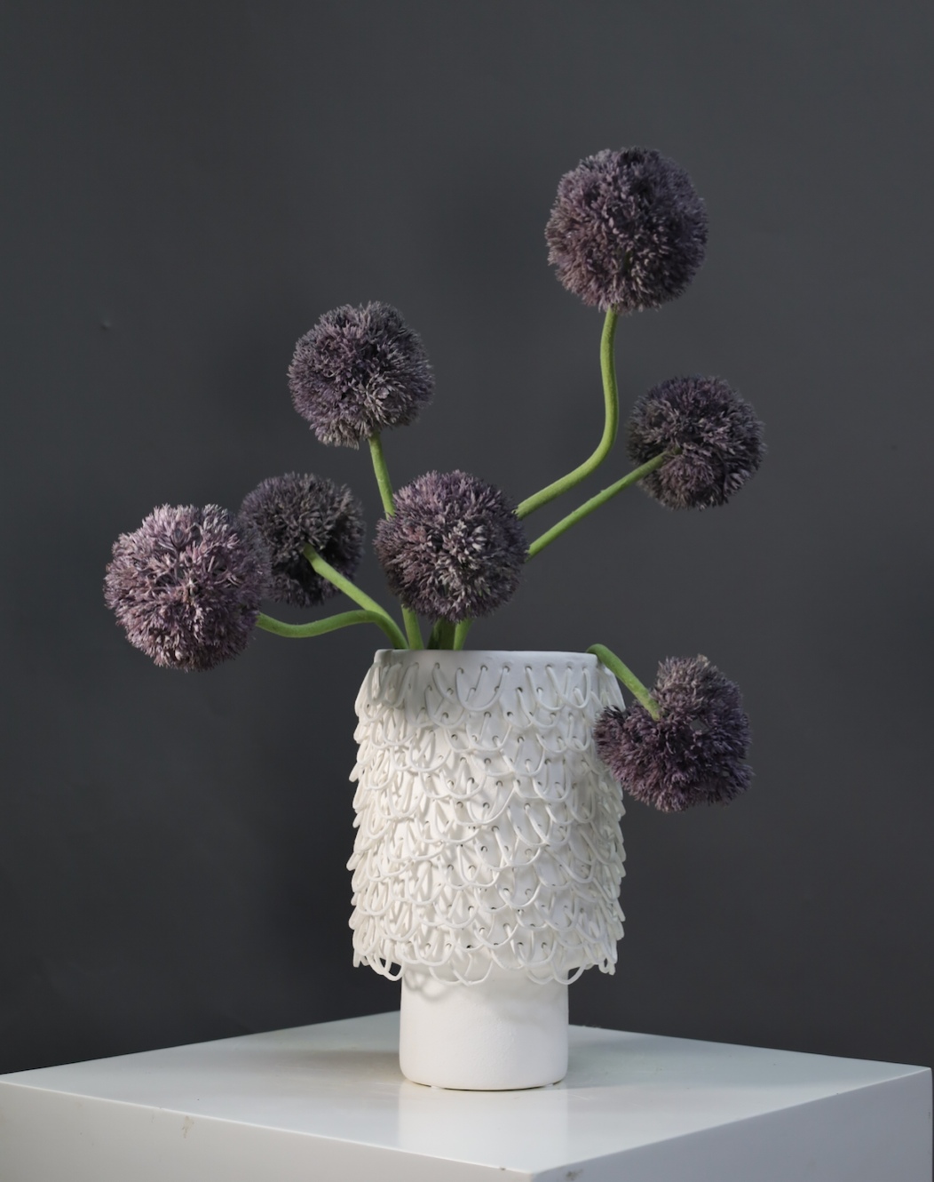 粉紫色 · 仿真花艺，38 × 34 × 51 cm