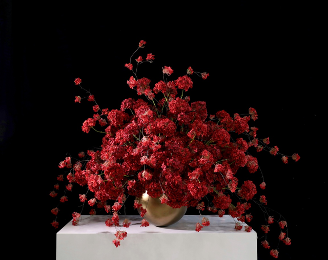 大堂花 · 仿真花艺,145 × 112 × 99 cm