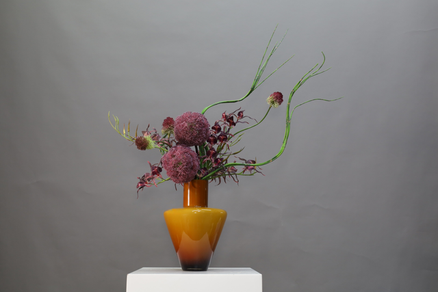 粉紫色 · 仿真花艺,83 × 40 × 96 cm