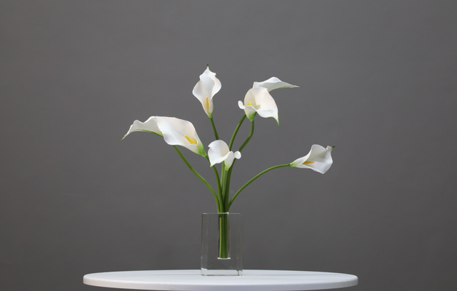 米白色 · 仿真花艺,46 × 28 × 46 cm