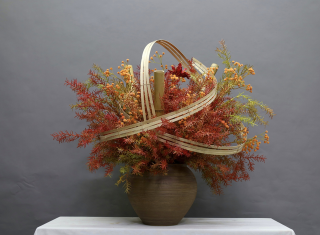 大堂花 · 仿真花艺,90 × 76 × 87 cm