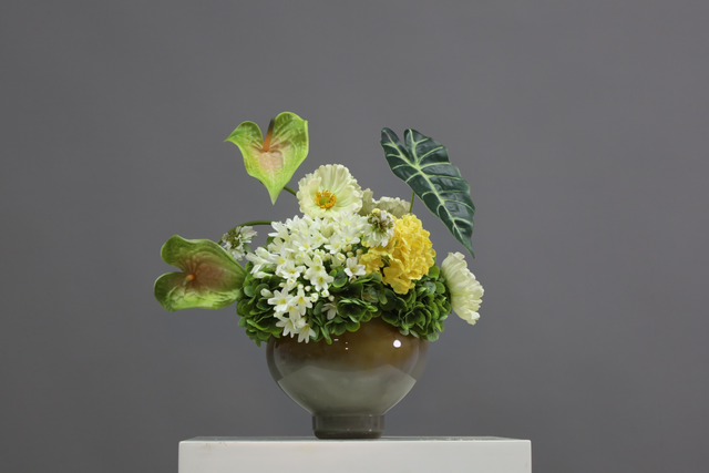 绿色 · 仿真花艺，42 × 30 × 42 cm