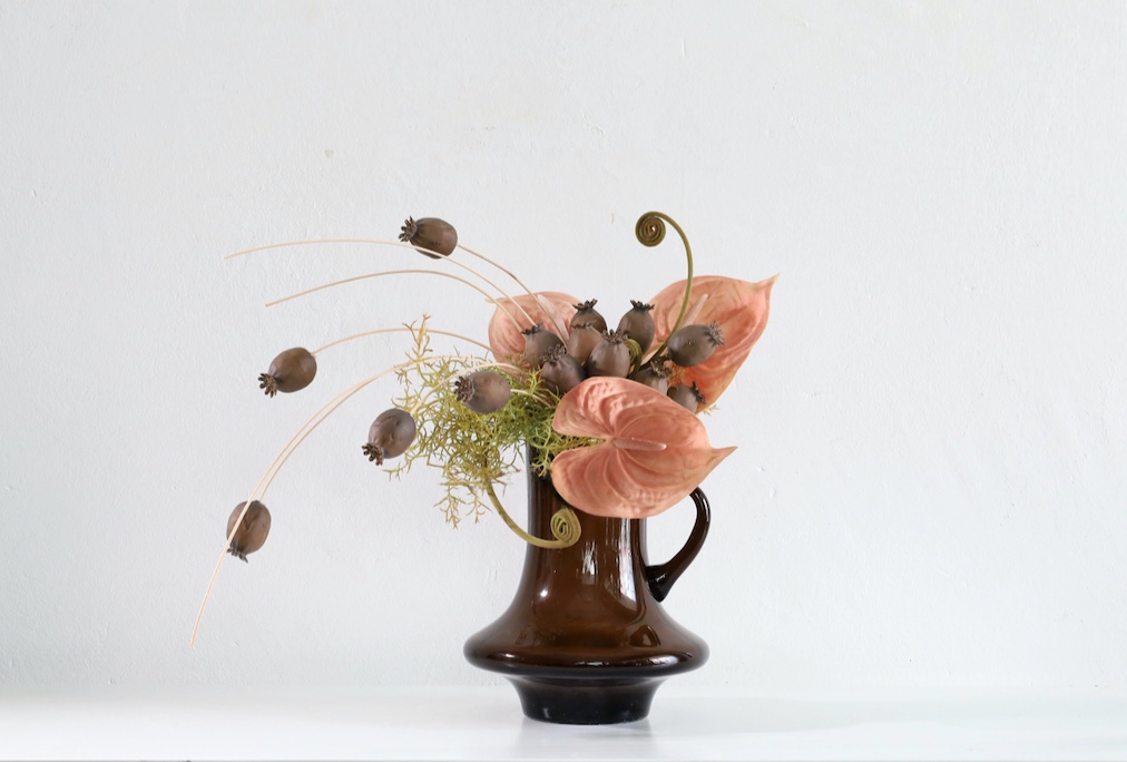棕橘黄 · 仿真花艺,50 × 28 × 39 cm
