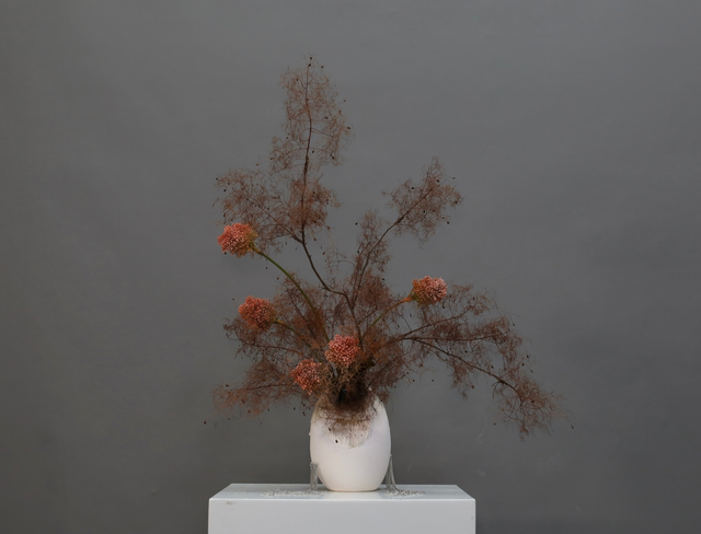 棕橘黄 · 仿真花艺,56 × 30 × 70 cm