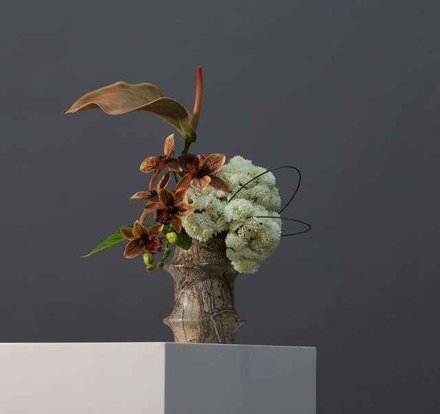 棕橘香槟黄色 · 仿真花艺,33 × 21 × 36 cm
