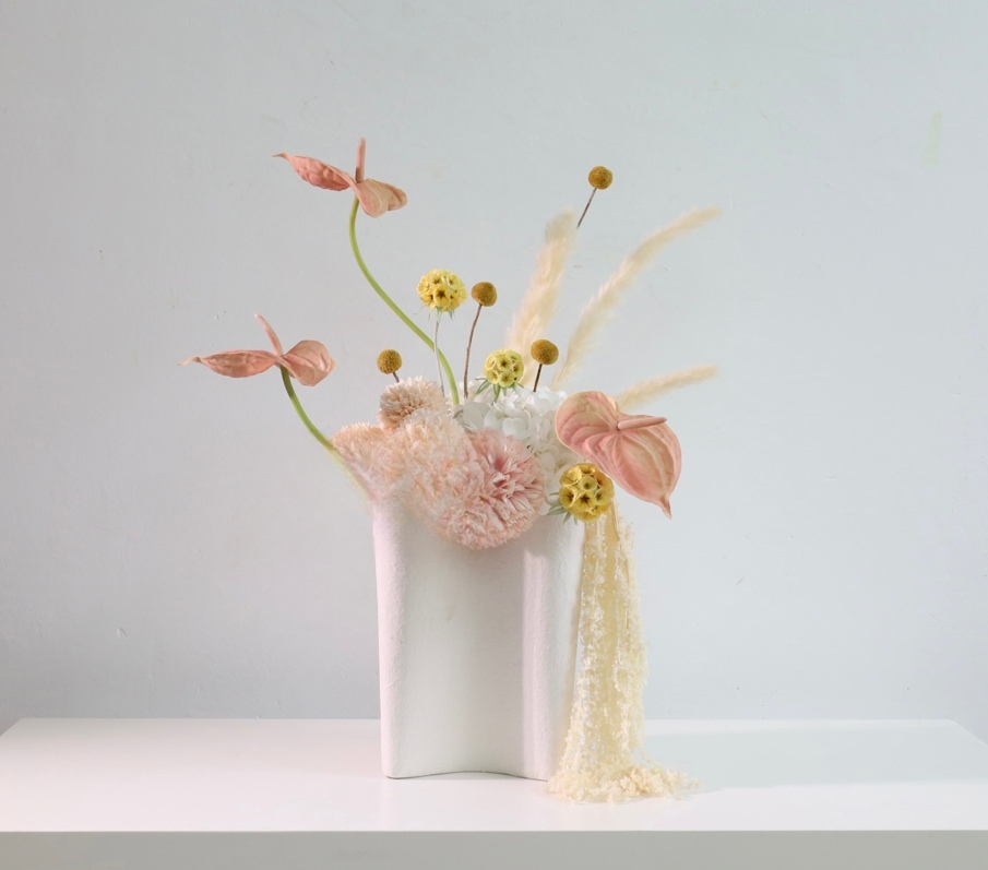 粉紫色 · 仿真花艺,48 × 27 × 60 cm