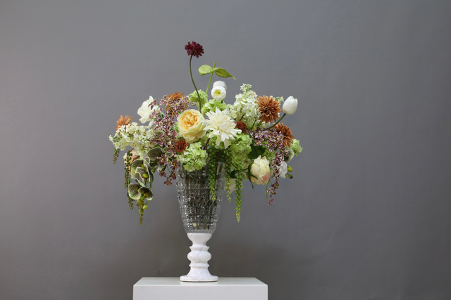 棕橘黄 · 仿真花艺,65 × 53 × 81 cm