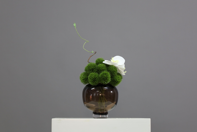 绿色 · 仿真花艺，21 × 19 × 41 cm