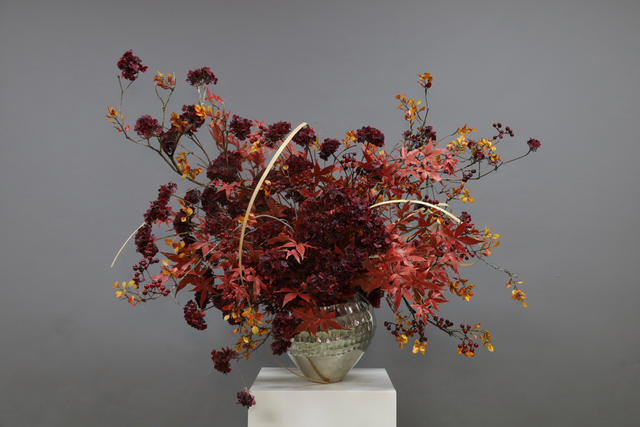 大堂花 · 仿真花艺,105 × 80 × 100 cm