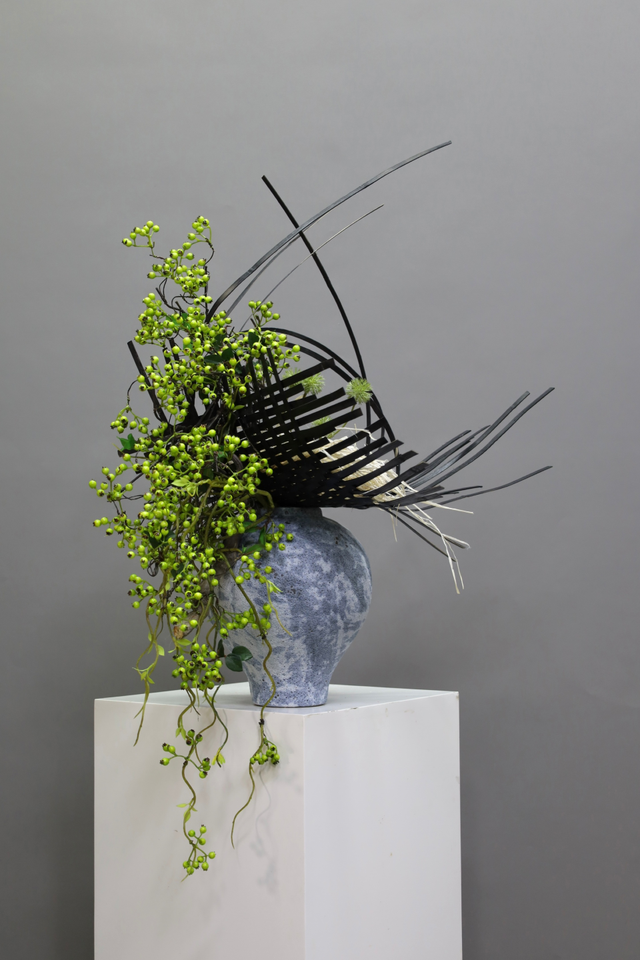 绿色 · 仿真花艺,50*73*85
(另下垂24) cm