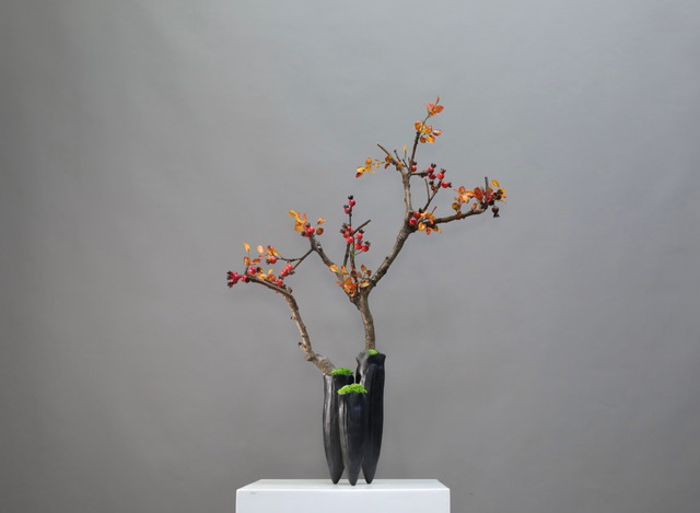 棕橘黄 · 仿真花艺,60 × 26 × 82 cm
